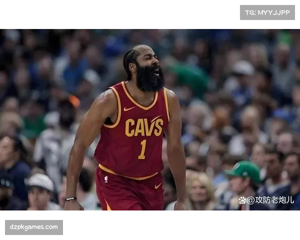 骑士哈登莫布里挡拆配合生疏，多次出现传球失误被魔术打反击